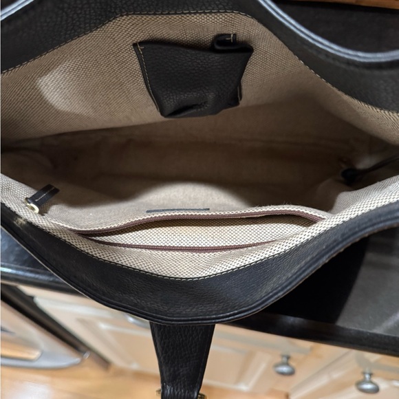 Authentic Dooney and Bourke black purse - Picture 6 of 9